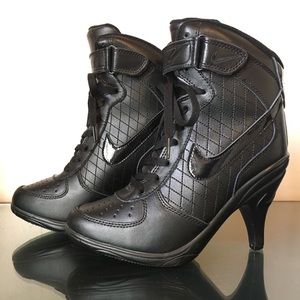 Nike Boot Heels